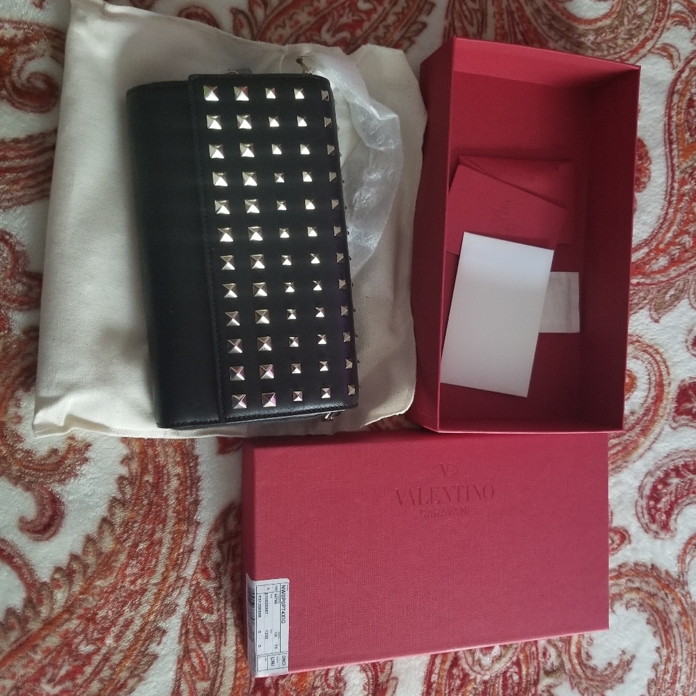 Valentino Wallet